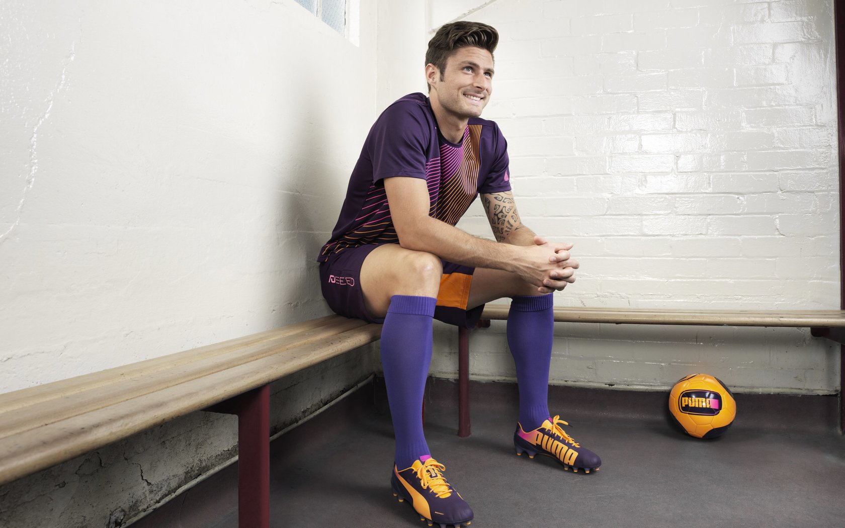 “法甲战役进入高潮，豪门逐鹿中原”，法甲激烈